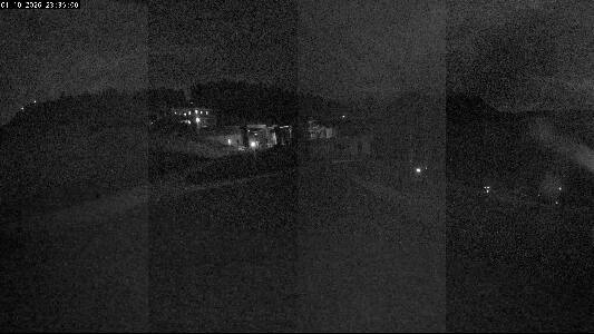 Brenner Ladurns snow cam captured at 1 October 2026 at 11:39 pm GMT+2