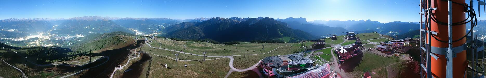 Bruneck Kronplatz snow cam captured at 22 September 2026 at 11:54 pm GMT+2