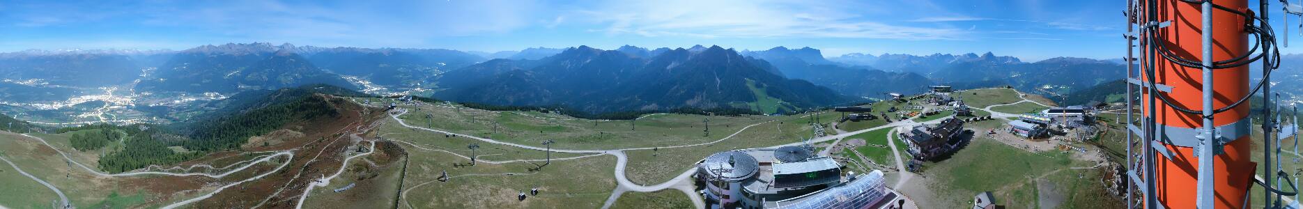 Bruneck Kronplatz snow cam captured at 26 September 2026 at 11:47 pm GMT+2