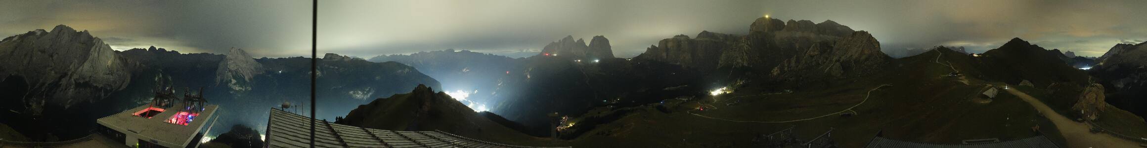 Canazei Col dei Rossi snow cam captured at 13 September 2026 at 11:54 pm GMT+2