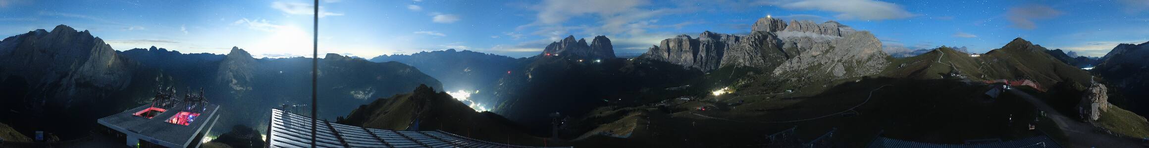 Canazei Col dei Rossi snow cam captured at 20 September 2026 at 11:52 pm GMT+2