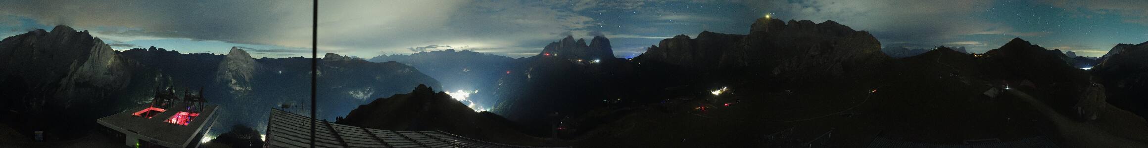 Canazei Col dei Rossi snow cam captured at 5 October 2026 at 11:55 pm GMT+2