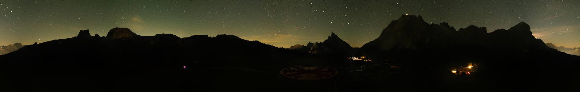 Cortina d'Ampezzo Col Gallina snow cam captured at 3 October 2026 at 11:52 pm GMT+2