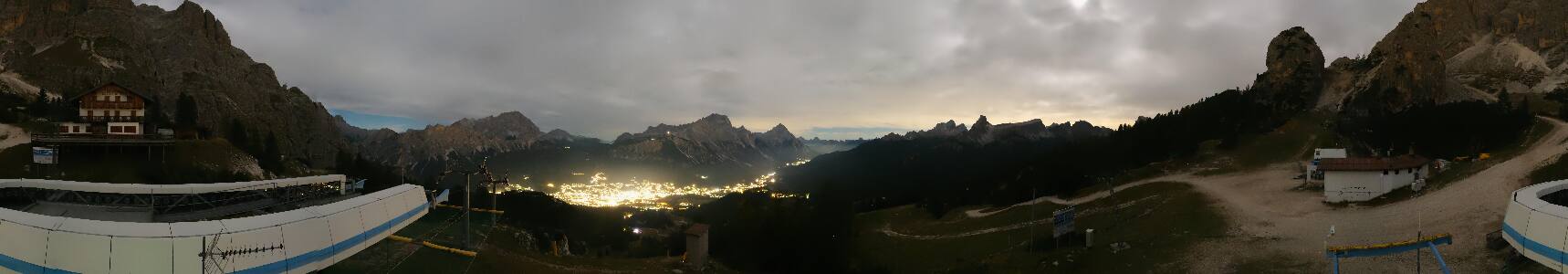 Cortina d'Ampezzo Duca d'Aosta snow cam captured at 23 September 2026 at 11:55 pm GMT+2