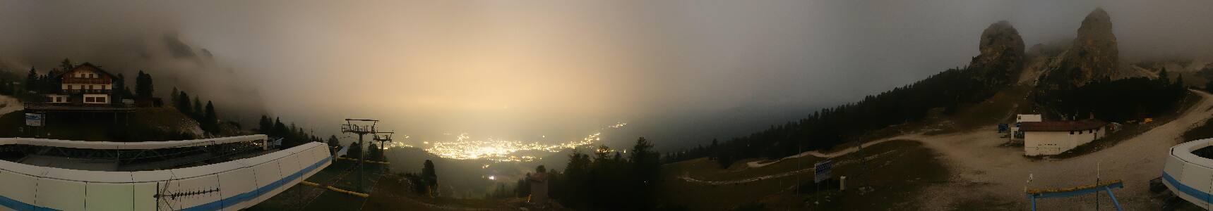 Cortina d'Ampezzo Duca d'Aosta snow cam captured at 29 September 2026 at 11:50 pm GMT+2