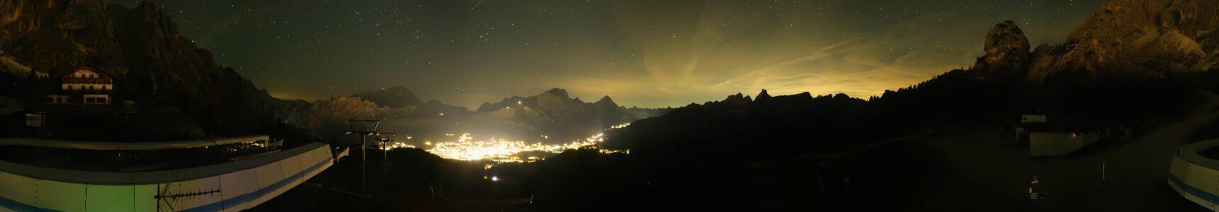 Cortina d'Ampezzo Duca d'Aosta snow cam captured at 4 October 2026 at 11:50 pm GMT+2