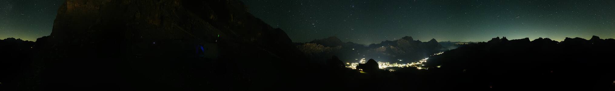 Cortina d'Ampezzo Pomedes snow cam captured at 14 September 2026 at 11:53 pm GMT+2