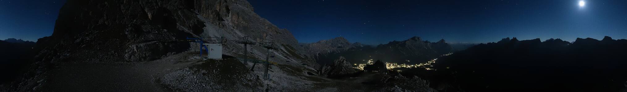 Cortina d'Ampezzo Pomedes snow cam captured at 22 September 2026 at 11:54 pm GMT+2