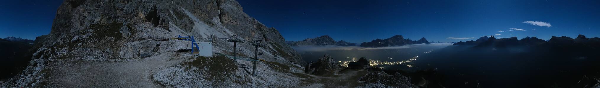 Cortina d'Ampezzo Pomedes snow cam captured at 25 September 2026 at 11:53 pm GMT+2