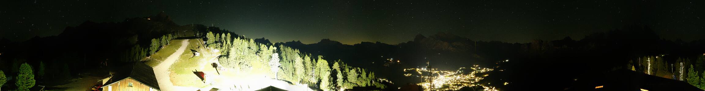 Cortina d'Ampezzo Rifugio Faloria snow cam captured at 14 September 2026 at 11:53 pm GMT+2