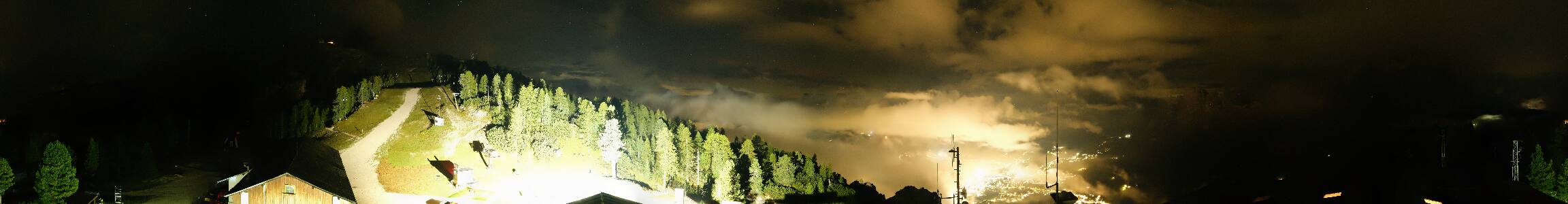Cortina d'Ampezzo Rifugio Faloria snow cam captured at 18 September 2026 at 11:50 pm GMT+2