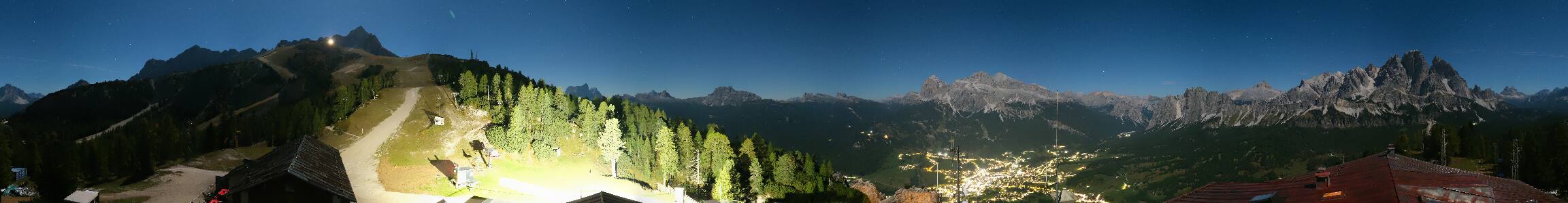 Cortina d'Ampezzo Rifugio Faloria snow cam captured at 27 September 2026 at 11:58 pm GMT+2