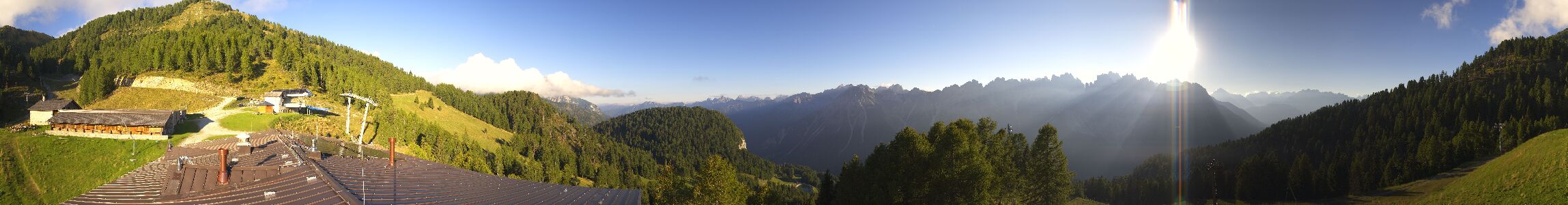 Forni di Sopra Malga Varmost snow cam captured at 15 September 2026 at 6:14 pm GMT+2