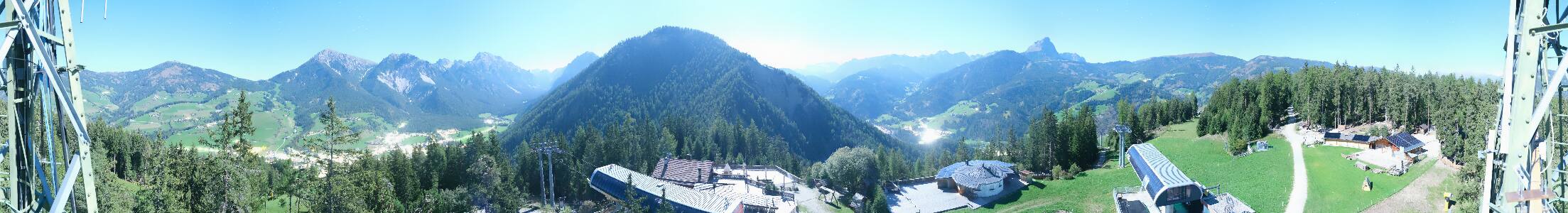 Kronplatz Piz de Plaies snow cam captured at 25 September 2026 at 11:52 pm GMT+2