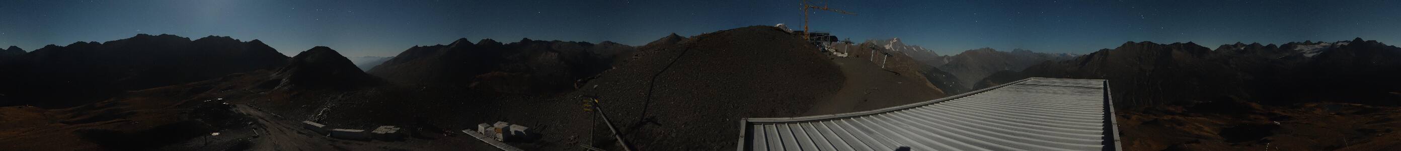 La Thuile Chaz Dura snow cam captured at 22 September 2026 at 11:56 pm GMT+2