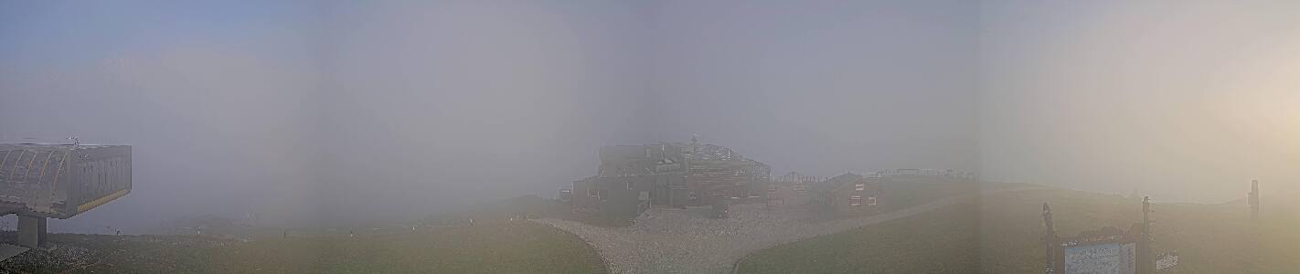 Madonna di Campiglio Madonna di Campiglio Spinale Live 8k snow cam captured at 15 September 2026 at 6:49 pm GMT+2