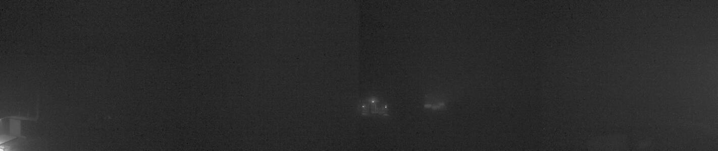Madonna di Campiglio Madonna di Campiglio Spinale Live 8k snow cam captured at 17 September 2026 at 11:51 pm GMT+2