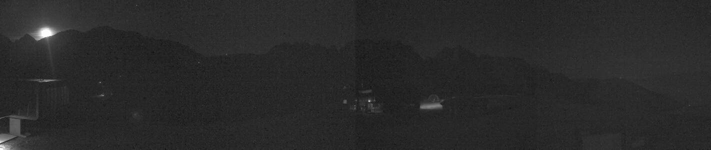 Madonna di Campiglio Madonna di Campiglio Spinale Live 8k snow cam captured at 2 October 2026 at 11:43 pm GMT+2