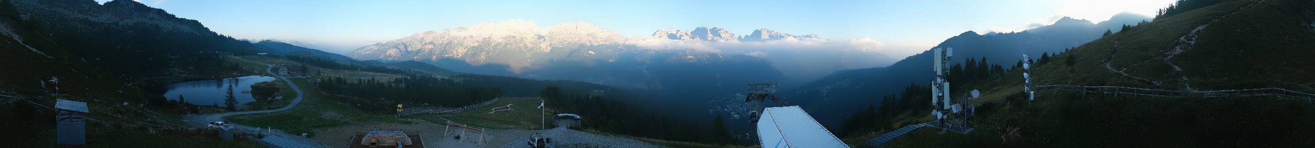 Madonna di Campiglio Pradalago snow cam captured at 15 September 2026 at 6:49 pm GMT+2
