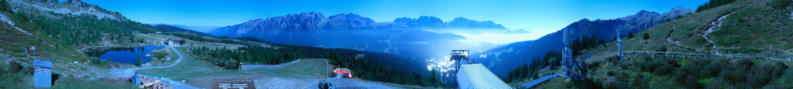Madonna di Campiglio Pradalago snow cam captured at 25 September 2026 at 11:54 pm GMT+2