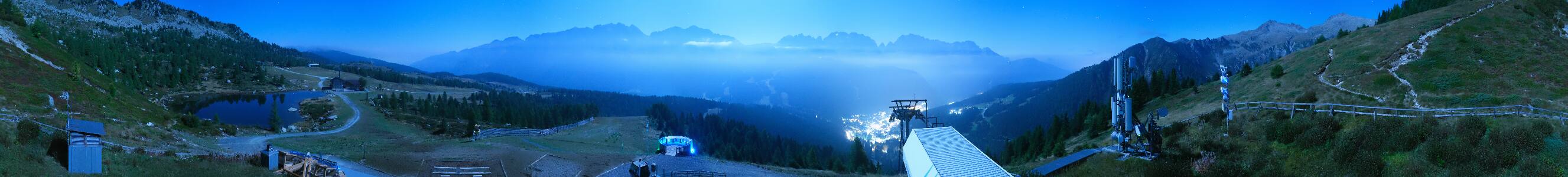 Madonna di Campiglio Pradalago snow cam captured at 28 September 2026 at 11:57 pm GMT+2