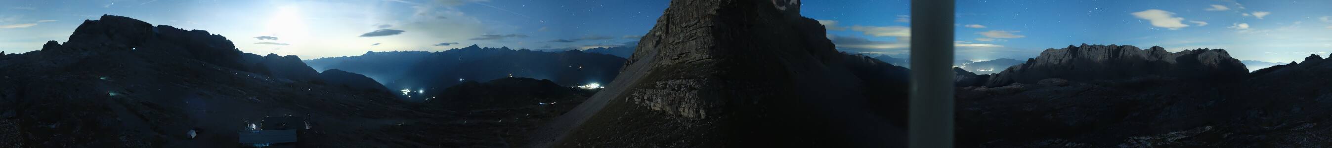 Madonna die Campiglio Groste snow cam captured at 20 September 2026 at 11:58 pm GMT+2