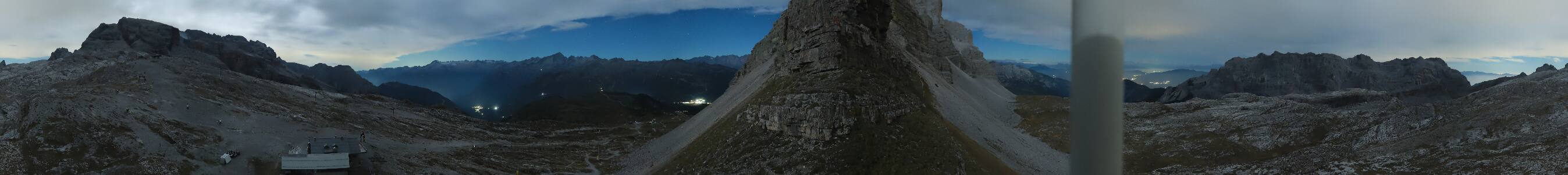Madonna die Campiglio Groste snow cam captured at 23 September 2026 at 11:49 pm GMT+2