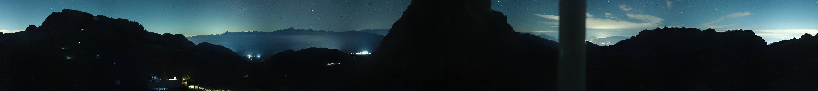Madonna die Campiglio Groste snow cam captured at 5 October 2026 at 11:49 pm GMT+2