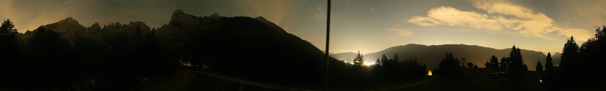 Molveno Pradel snow cam captured at 19 September 2026 at 11:58 pm GMT+2