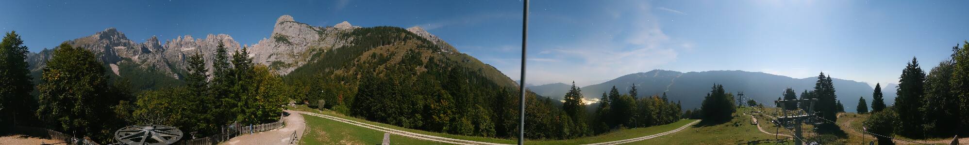 Molveno Pradel snow cam captured at 26 September 2026 at 11:55 pm GMT+2