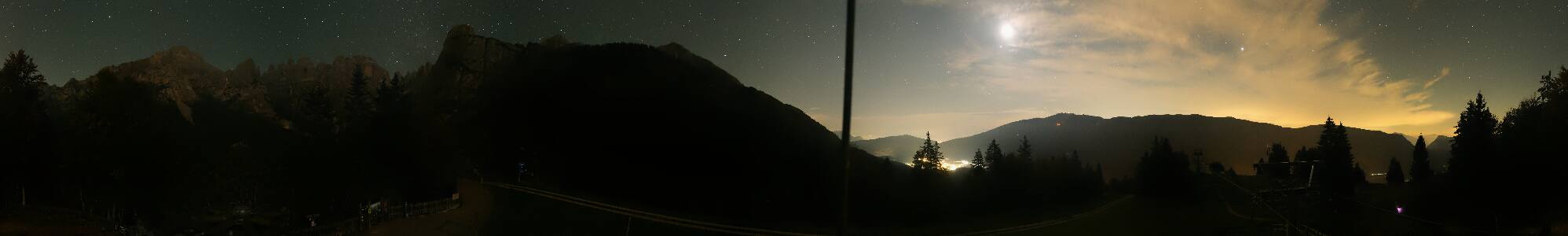 Molveno Pradel snow cam captured at 6 October 2026 at 4:44 am GMT+2