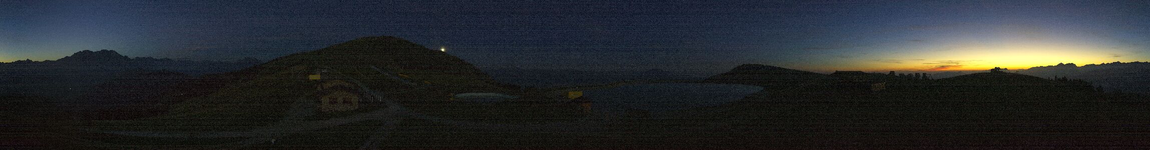 Monte Pora Pian del Termen snow cam captured at 26 September 2026 at 7:42 pm GMT+2