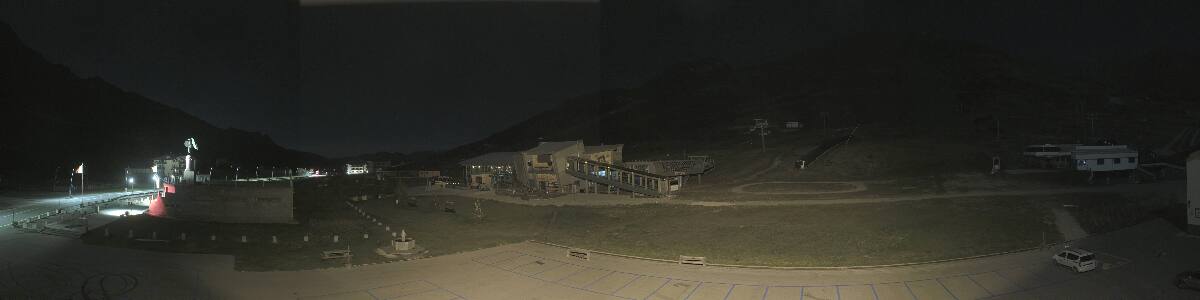 Passo del Tonale Passo del Tonale (1883 m) snow cam captured at 24 September 2026 at 11:53 pm GMT+2