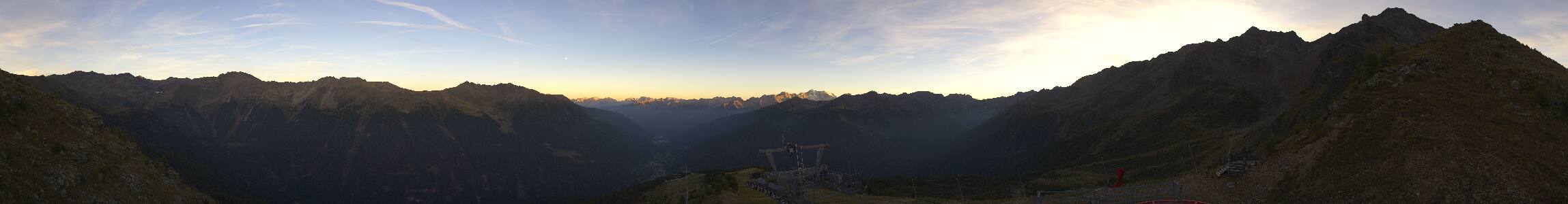 Pejo Seroden snow cam captured at 23 September 2026 at 7:12 pm GMT+2
