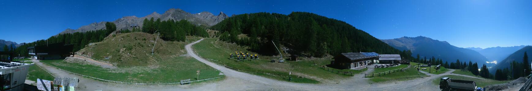 Pejo Tarlenta snow cam captured at 27 September 2026 at 11:54 pm GMT+2