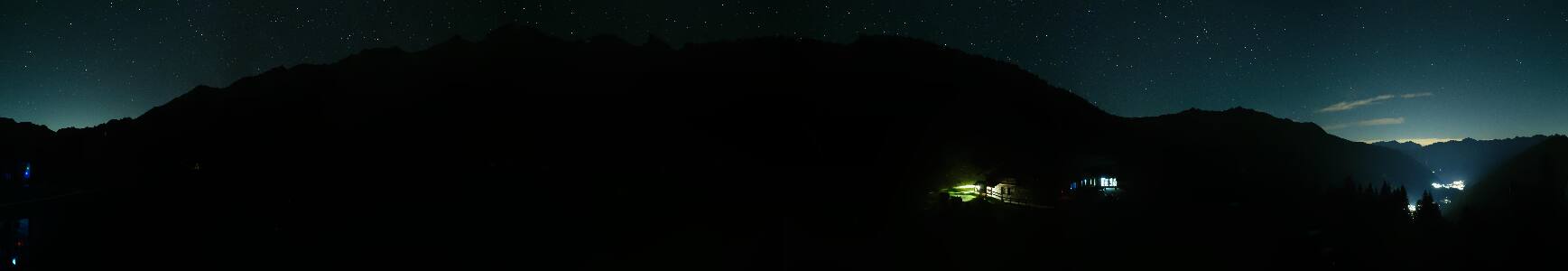 Pejo Tarlenta snow cam captured at 5 October 2026 at 11:59 pm GMT+2