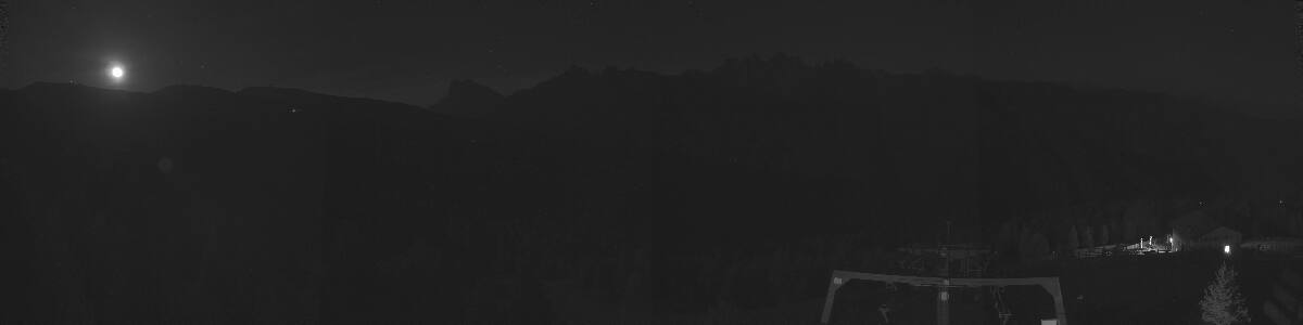 Plose Plancios snow cam captured at 2 October 2026 at 11:45 pm GMT+2