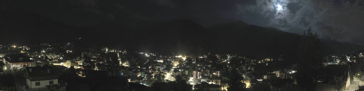 Ponte di Legno Ponte di Legno - 1258m snow cam captured at 22 September 2026 at 11:57 pm GMT+2