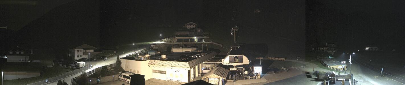 Sand in Taufers Speikboden Tal snow cam captured at 1 October 2026 at 11:45 pm GMT+2