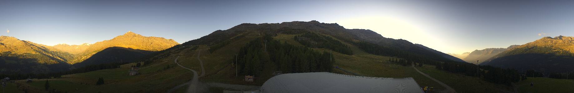 Santa Caterina Valfurva Plaghera snow cam captured at 15 September 2026 at 6:52 pm GMT+2
