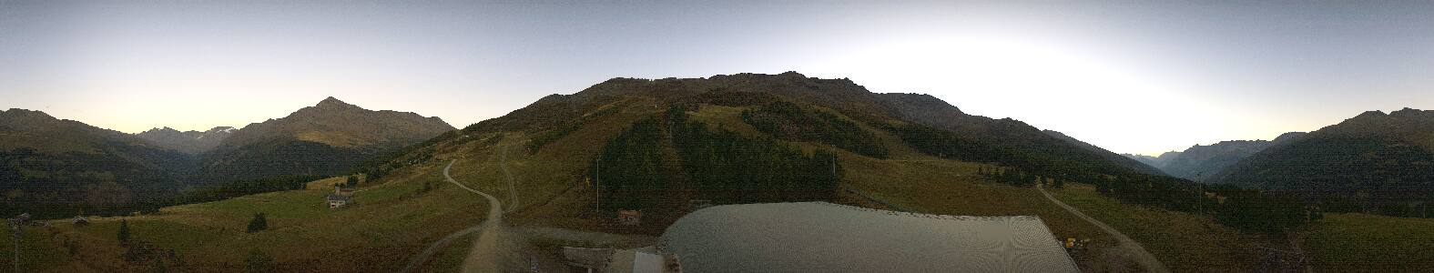 Santa Caterina Valfurva Plaghera snow cam captured at 27 September 2026 at 7:19 pm GMT+2