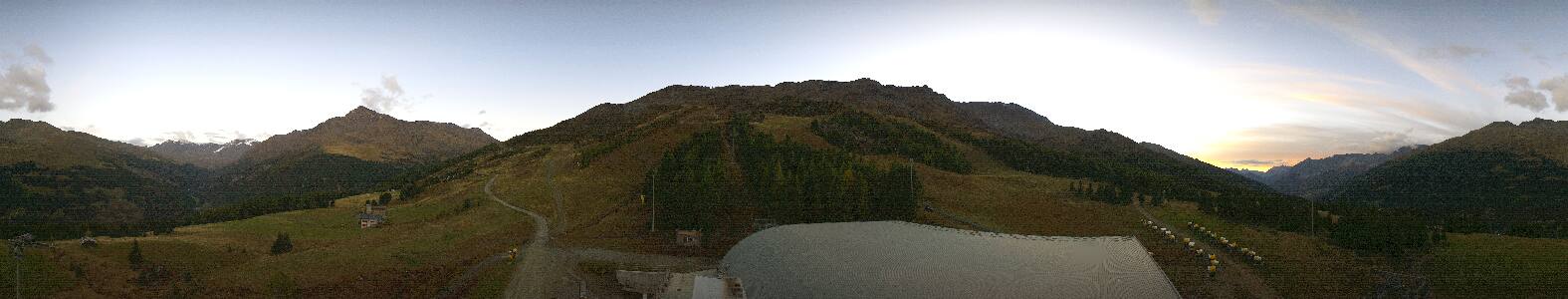 Santa Caterina Valfurva Plaghera snow cam captured at 5 October 2026 at 6:58 pm GMT+2