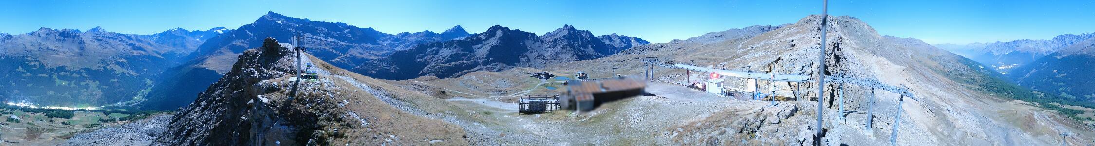 Santa Caterina Valfurva Sunnyvalley snow cam captured at 28 September 2026 at 11:50 pm GMT+2