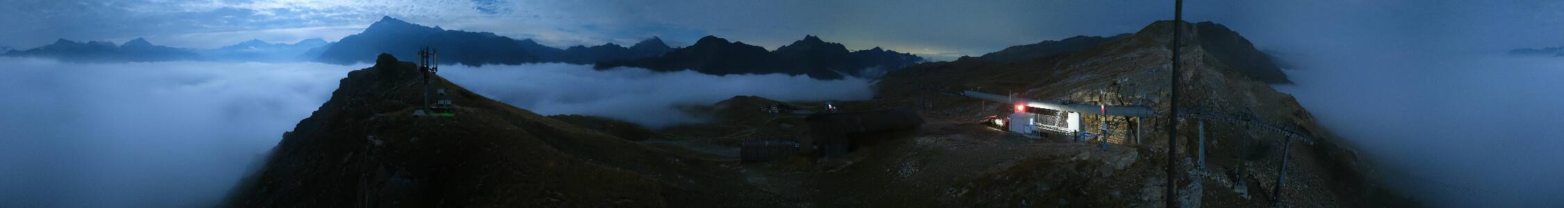 Santa Caterina Valfurva Sunnyvalley snow cam captured at 1 October 2026 at 11:45 pm GMT+2