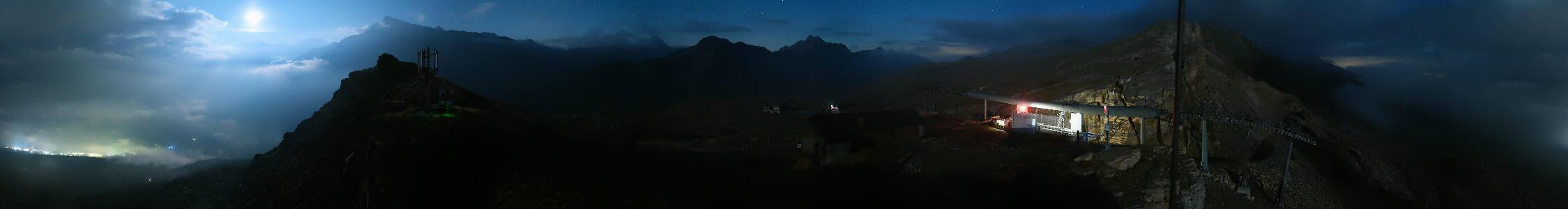 Santa Caterina Valfurva Sunnyvalley snow cam captured at 2 October 2026 at 11:47 pm GMT+2