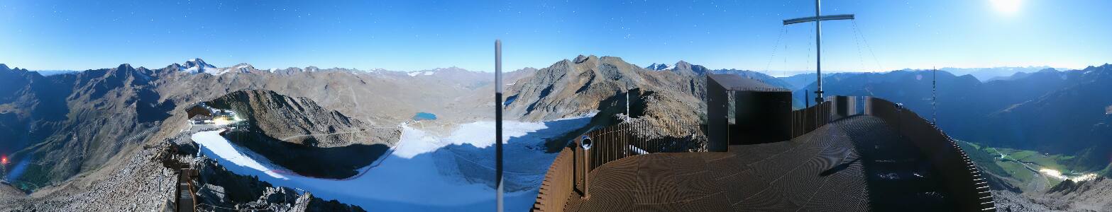 Schnals Grawand snow cam captured at 22 September 2026 at 11:52 pm GMT+2