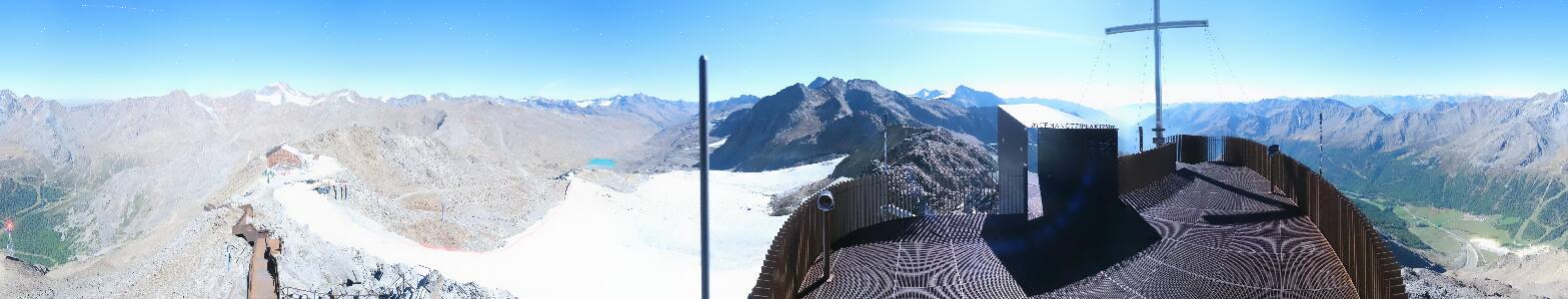 Schnals Grawand snow cam captured at 28 September 2026 at 11:50 pm GMT+2