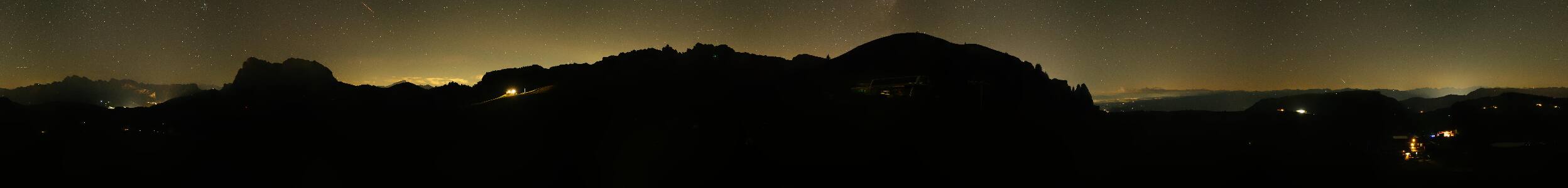 Seiseralm Punta d’oro snow cam captured at 11 September 2026 at 11:56 pm GMT+2