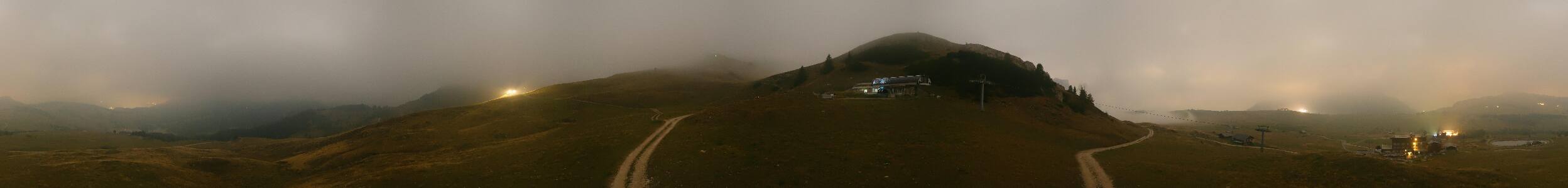 Seiseralm Punta d’oro snow cam captured at 29 September 2026 at 11:45 pm GMT+2