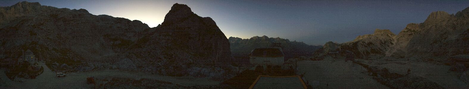 Sella Nevea Rifugio Celso Gilberti snow cam captured at 16 September 2026 at 7:38 pm GMT+2
